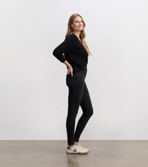 Hatley Cross Over Sweater - Black