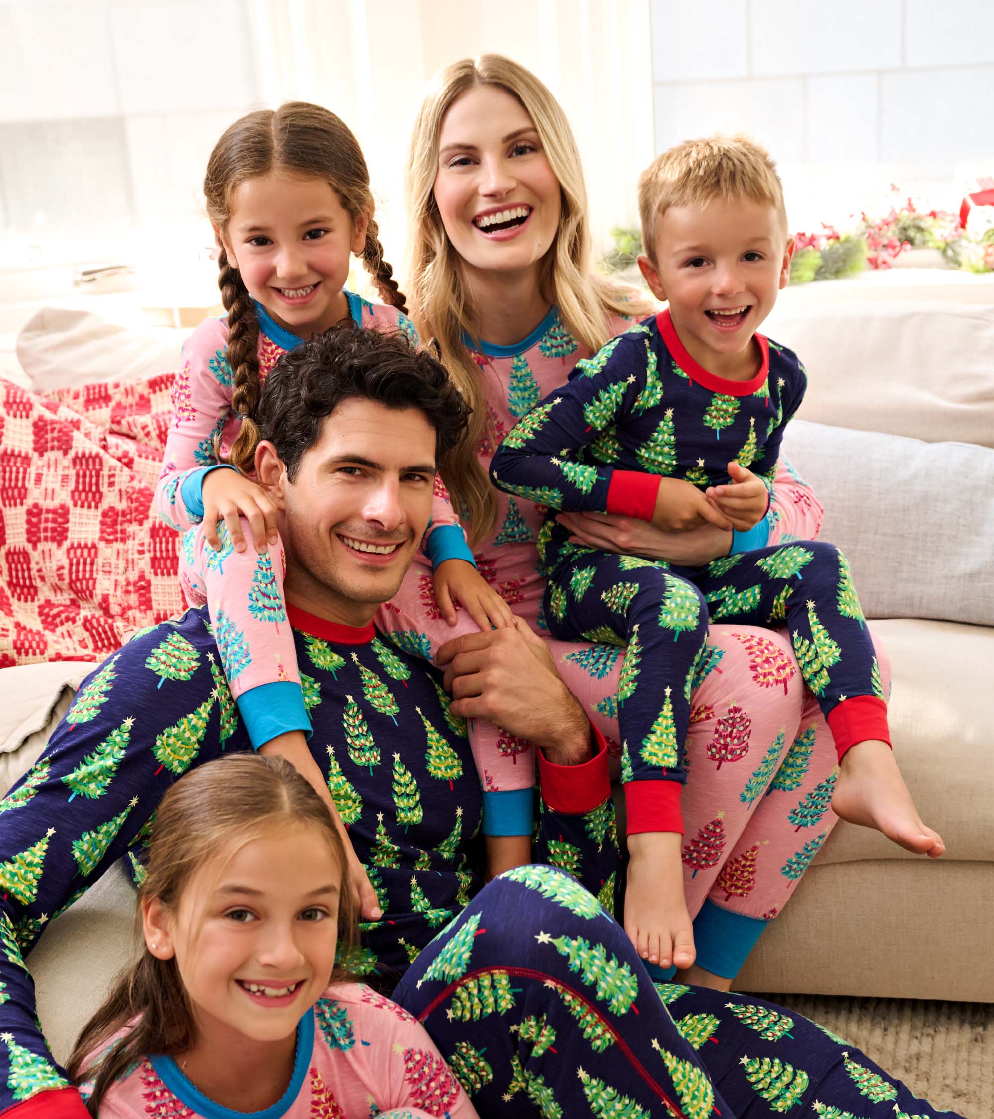 Hatley Men's Bottle Brush Trees Glow in the Dark Cotton Pajama Set